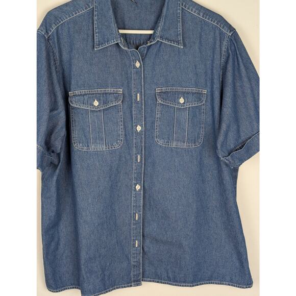 Chambray/Denim women's shirt or overshirt EUC. Bust to 50"  length 28" - Picture 2 of 7